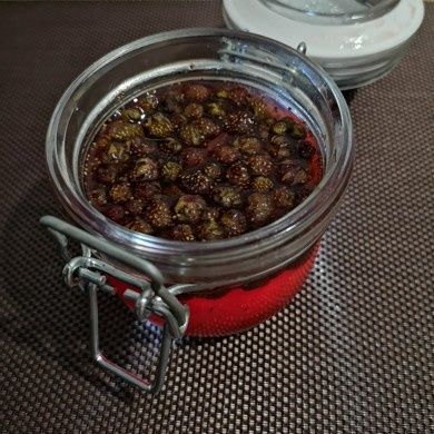 Земляничное варенье.