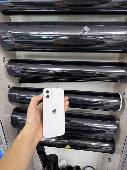 Iphone 12 ozi 64gb