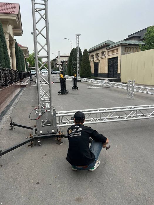 Аренда и продажа Алюминиевые конструкции Ферма Элеватор