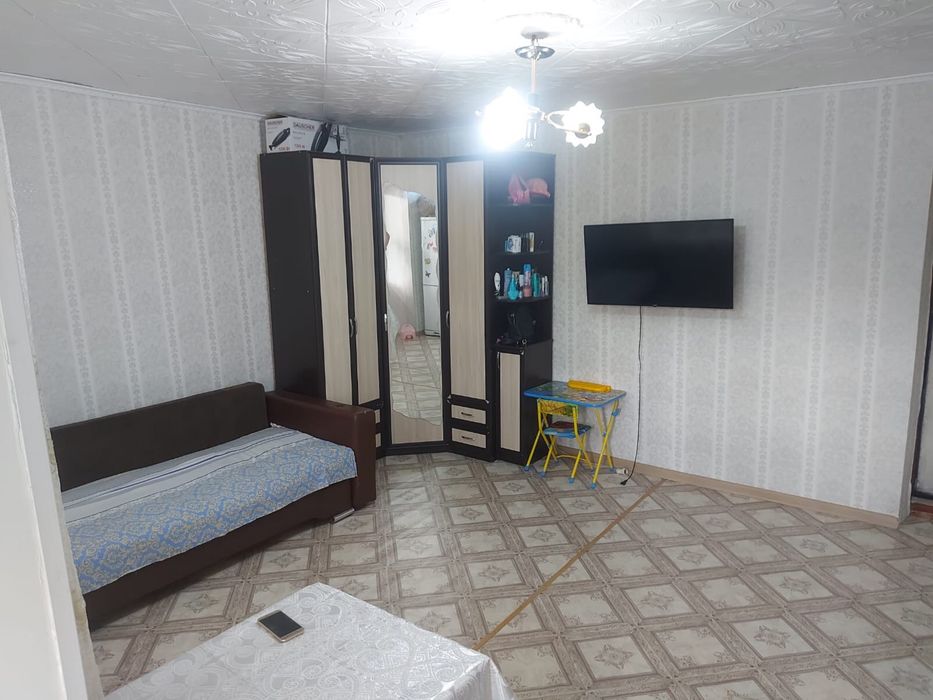 Продам комнату по ул Камзина 4