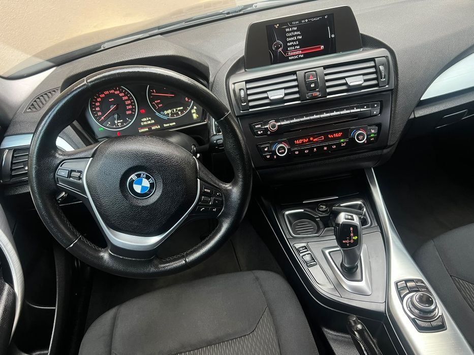 BMW Seria 1 120D*184 CP*2.0 TDI Automat*Xenon*Clima*Top tehnic*Moduri condus