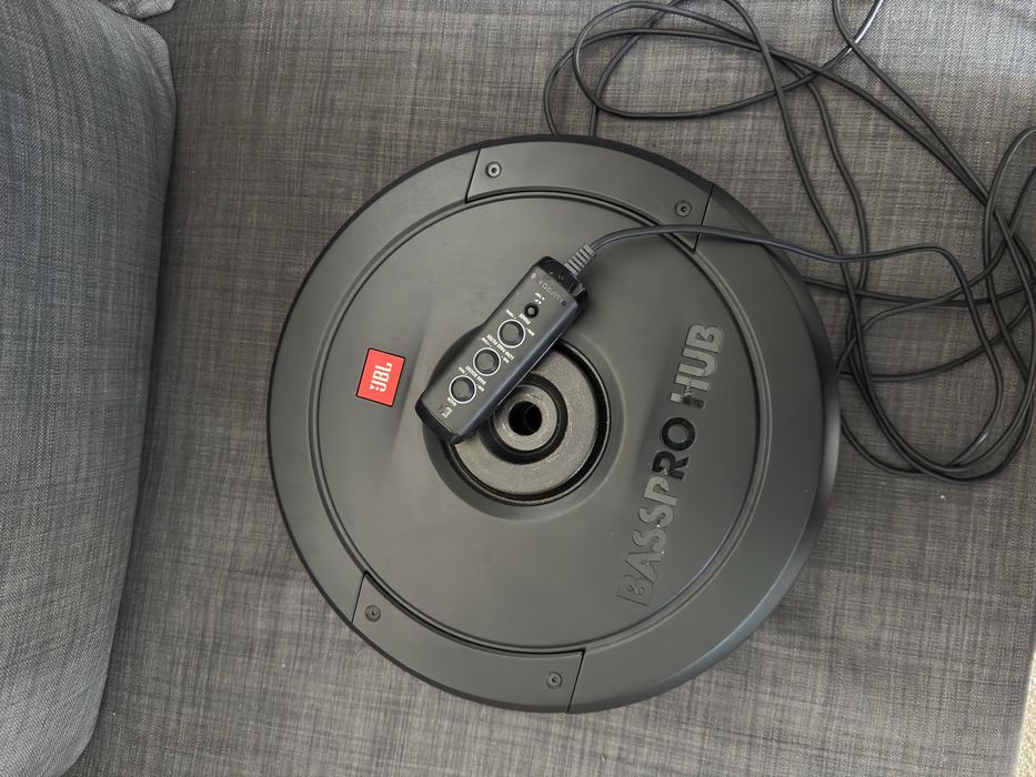Subwoofer JBL Basspro Hub