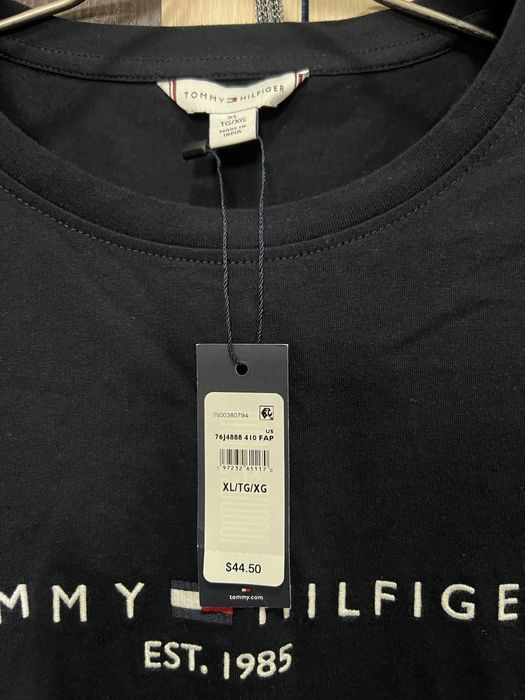 Подарок на Новый год! Фудболка Tommy Hilfiger