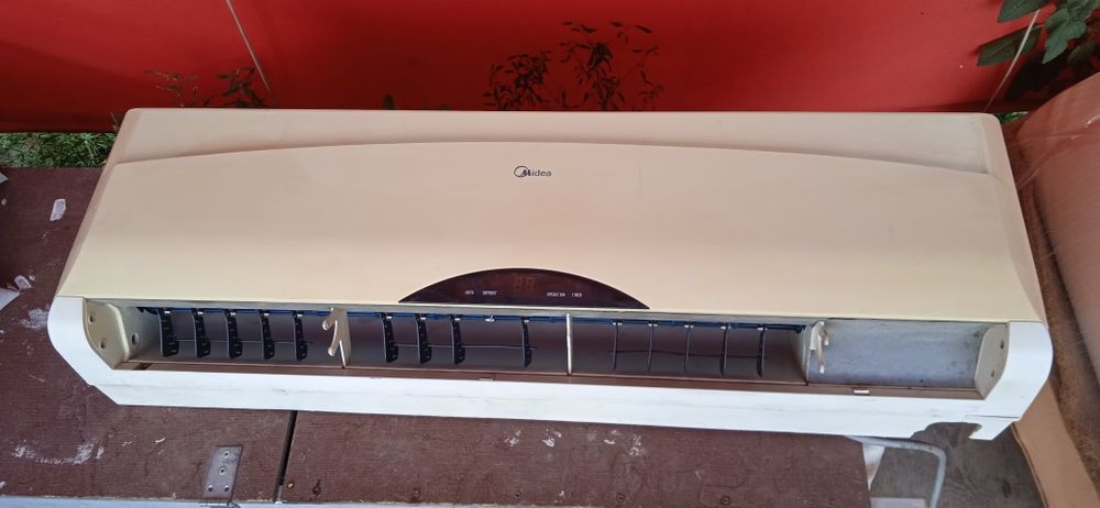 Кондиционер Midea MSE 28HR до 90 м2