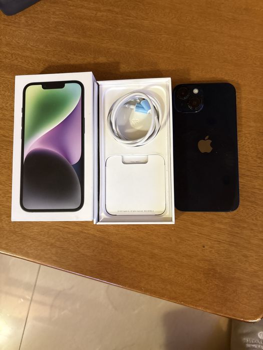 Vand Iphone 14 utilizat