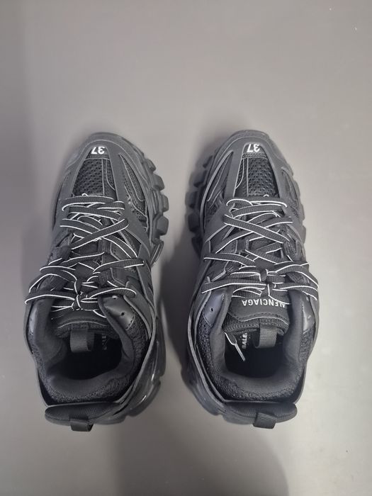 Balenciaga Track Black 37