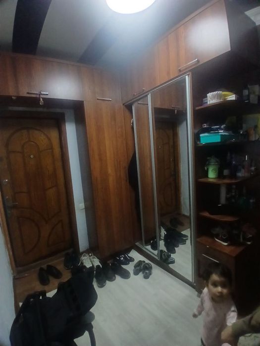 3мкр 3хона 3этаж увд ёни катта йулга караган