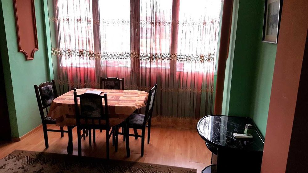 Дава се под наем Тристаен апартамент в София, Връбница 1 - 100 кв.м за 499 € - Снимка #1