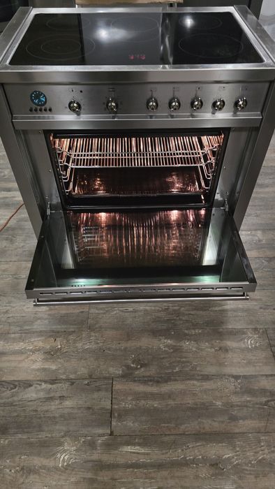 Професионална печка Sneg 90см