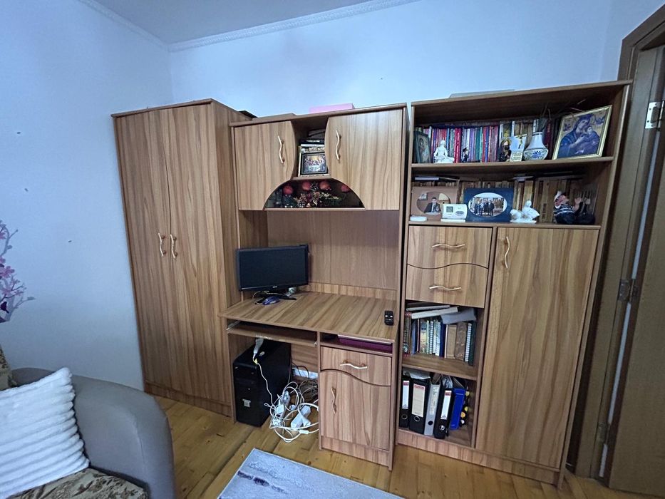 Mobila camera tineret + canapea extensibila