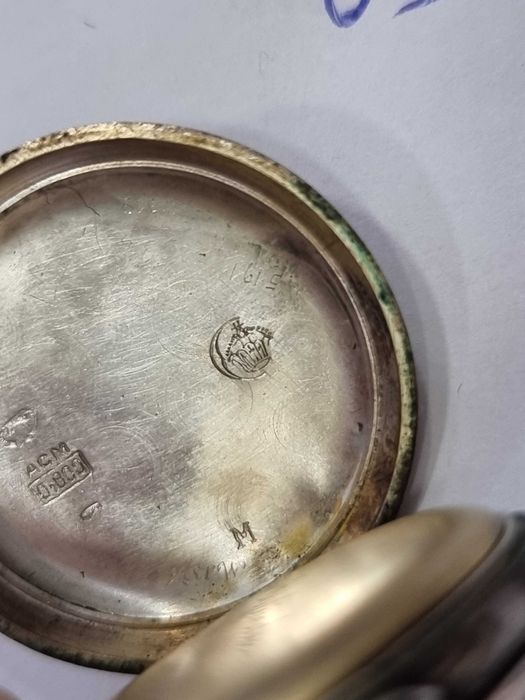 Сребърен часовник