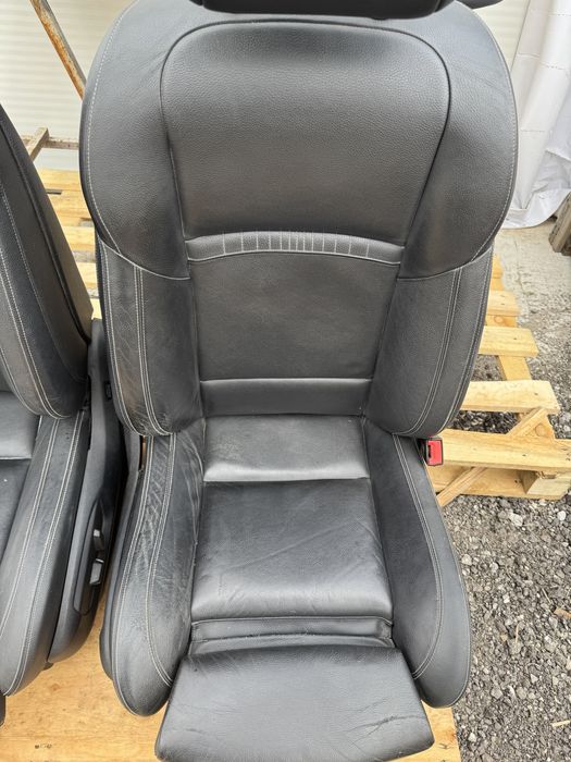 BMW F10 LCI кожен салон черен Comfort, памет, ambient, Dakota