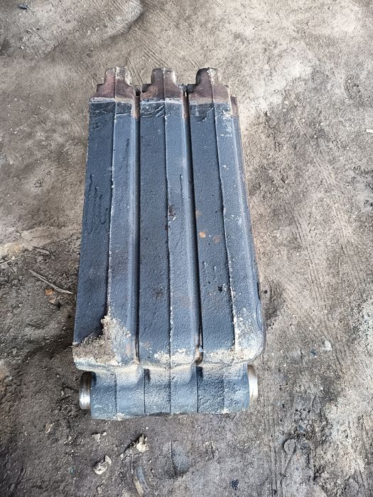 Elemenți intermediari