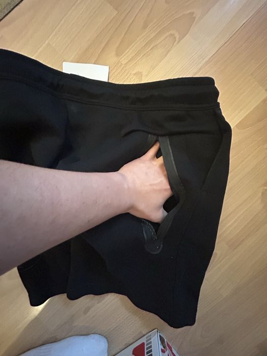 Мъжки къси панталони Nike Tech Fleece