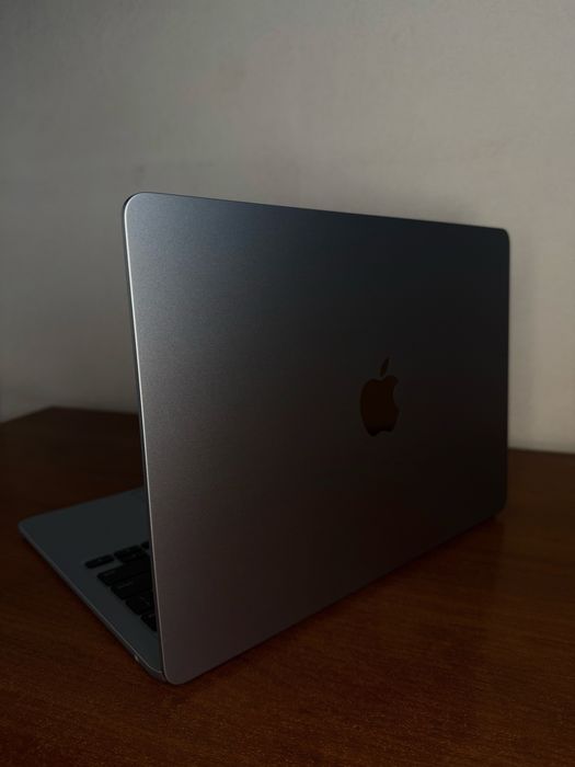 MacBook Air Apple M4, 2025 года