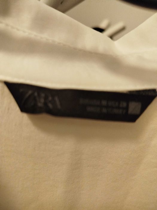 Риза сатен на Зара