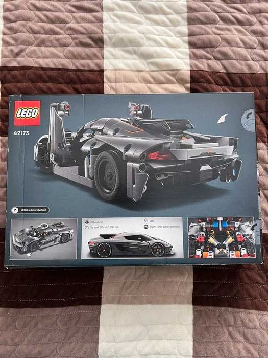 Lego tehnic Hipermasina Koenigsegg Jesko Absolut 801 piese