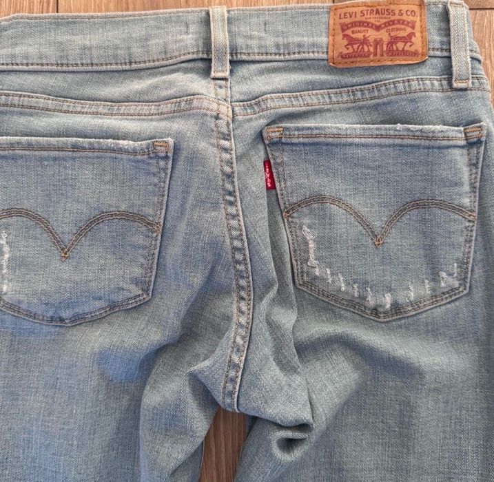 blugi originali Levi’s