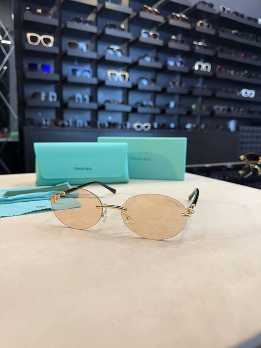 Дамски слънчеви очила