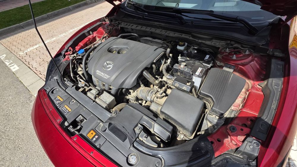 Mazda 6 2. 0 Skyactiv-G бензин, 165 к. с, Закупена и обслужвана само от Mazda- България