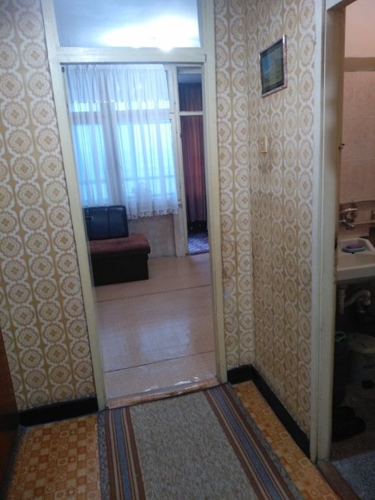 Продава се Тристаен апартамент в Ямбол, Георги Бенковски - 98 кв.м за 438 €/кв.м - Снимка #1