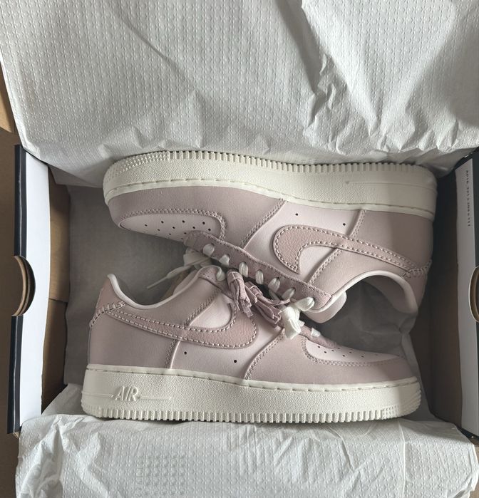 Nike Air Force 1 Low ОРИГИНАЛНИ дамски маратонки - 38/38,5