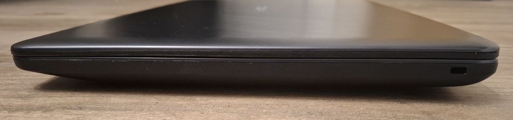 Лаптоп Asus 15 | I5 8250U | 8GB RAM | 256 SSD