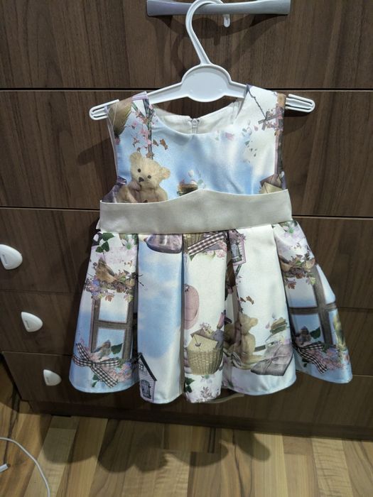 Празнична рокля за бебе