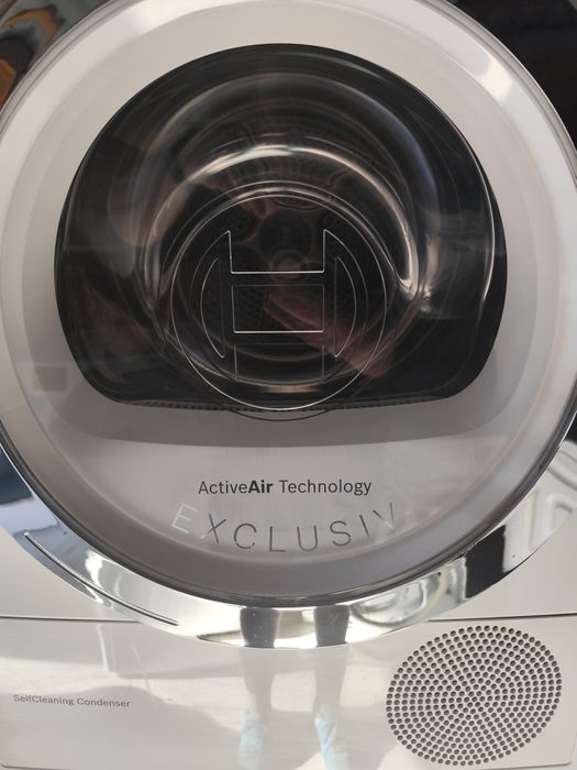 Uscator de rufe cu pompa de caldura Bosch