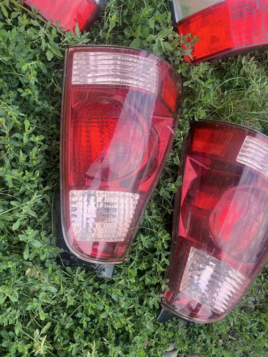 Продам фары оригинал по 15000тг