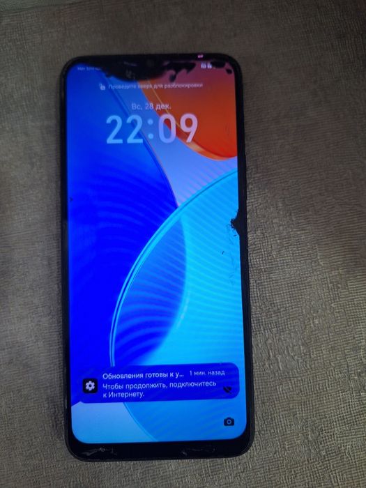 Продаю смартфон Honor X6 4/64