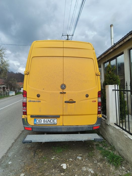 Vând Mercedes Sprinter