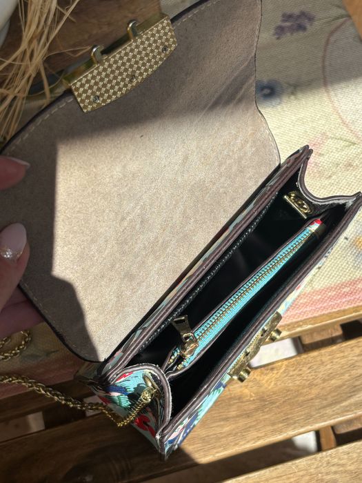 Малка чантичка с портмоне