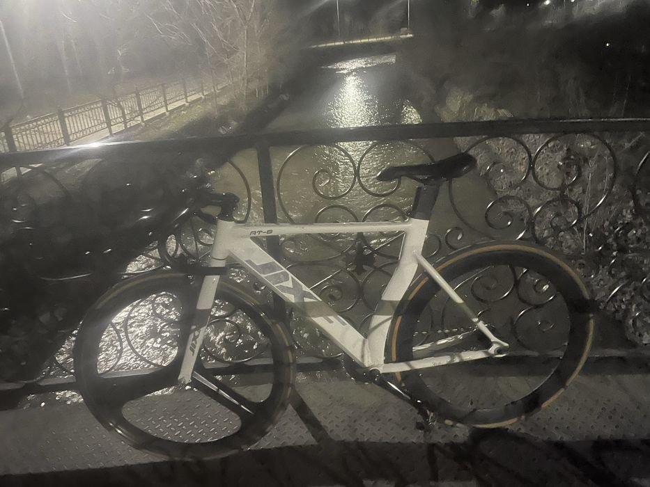 Фикс (jixf AT8) обмен или (цена75к)