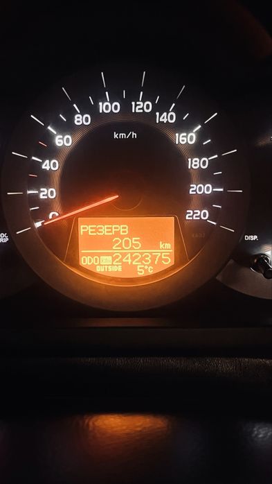 Срочно продам Рав4