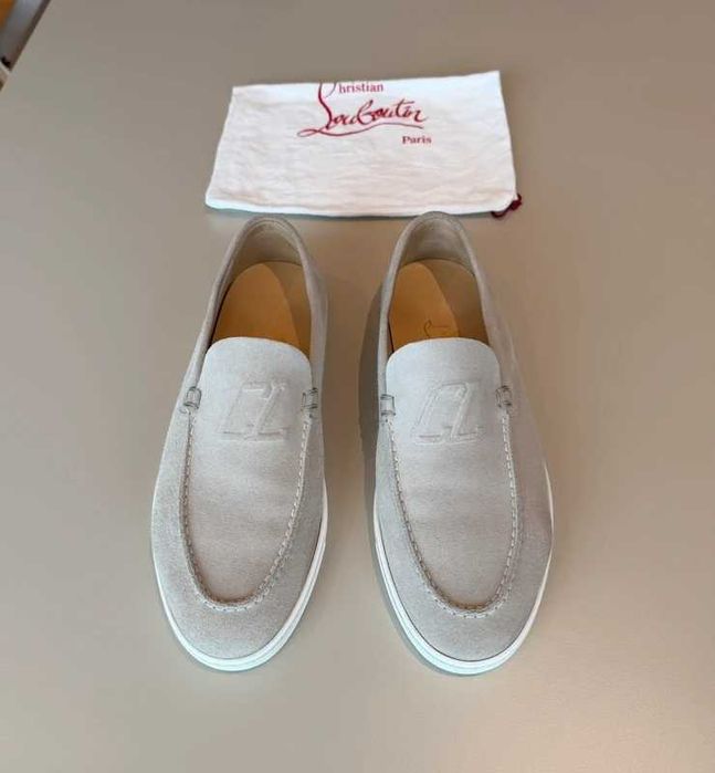 Loafers Christian Louboutin, Varsiboat din piele întoarsă, gri