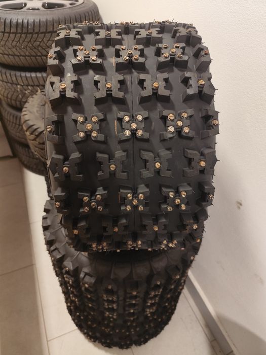 Set anvelope nou bulldog cu cuie+jante fata-spate Itp(ltr,yfz,raptor)