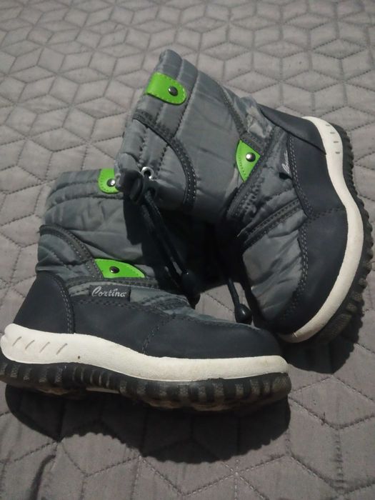 Топли ботуши непромокаеми