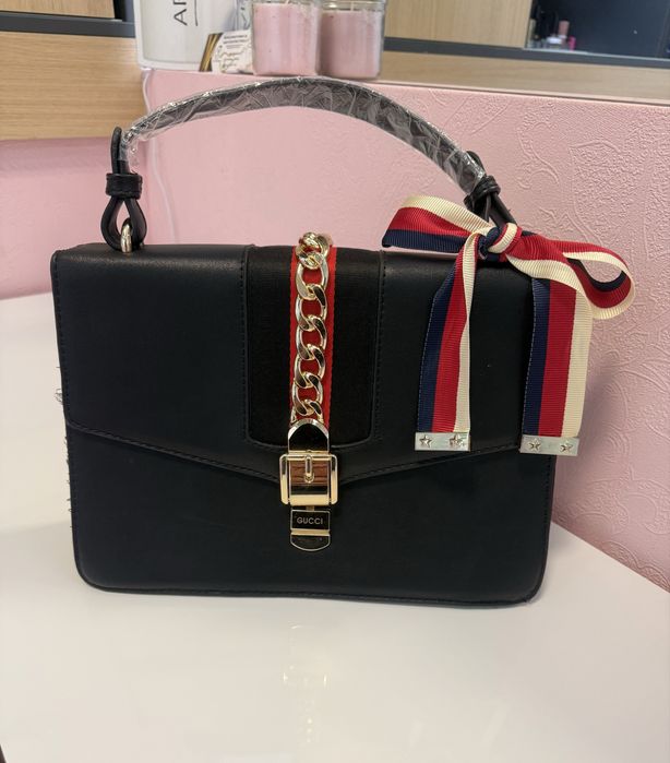 Разпродажба на дамски чанти MK ,Dior,Gucci