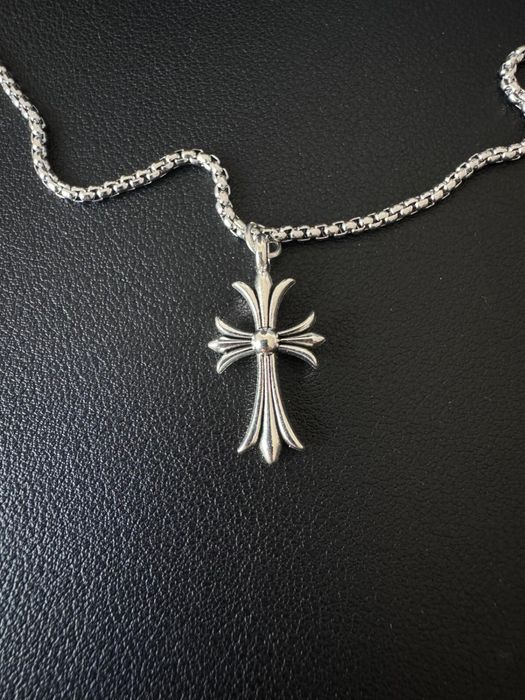 Lantisor Chrome Hearts Small Cross