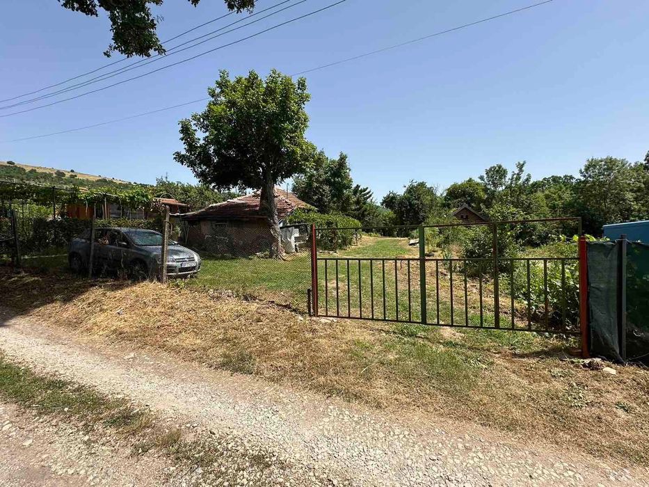 Продава се Парцел в Враца, Център - 2307 кв.м за 9 €/кв.м - Снимка #6