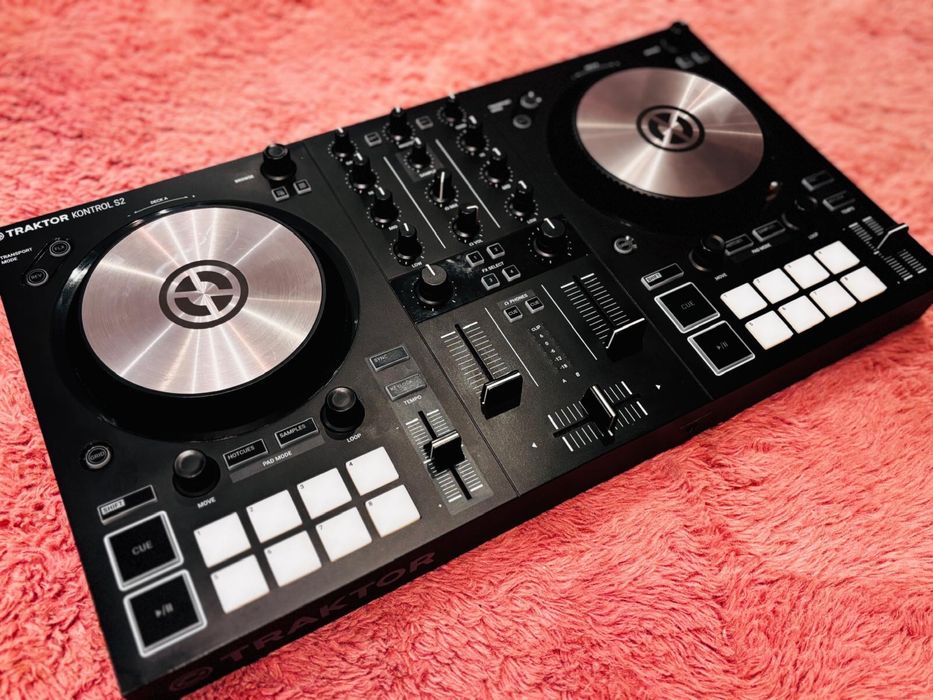 Traktor S2 Mk3 cu licenta