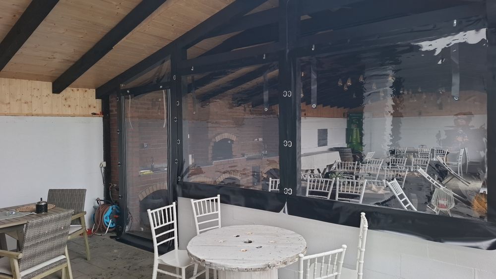 Folie închidere terase