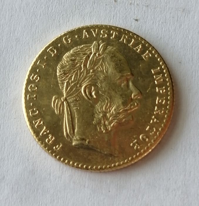 Ducați mari si mici (galbeni, mahmudele) și cocoșei rebateri moderne