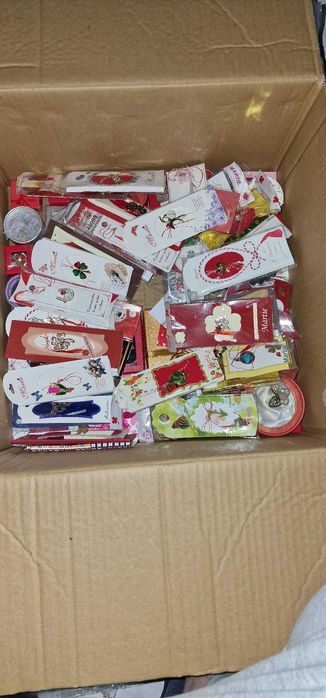 Martisoare (Premium&Standard)–Lichidare stoc/Tot ce este in fotografii