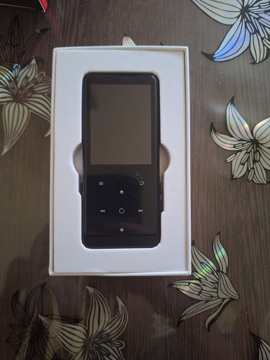 Vând mp3 player nou