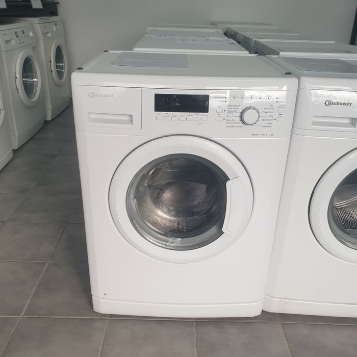 LICHIDARE DE STOC.  Masina de spălat rufe Bauknecht  wa 522A40