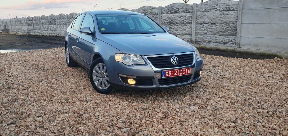 Vw Passat   2.0 TDI - Euro 5*** Navigatie Touchscreen***