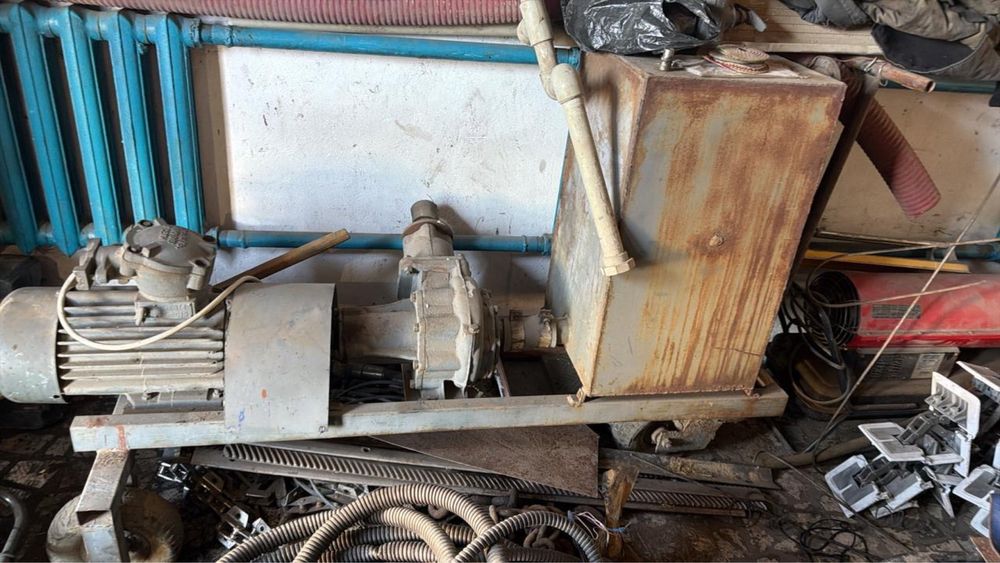 Электронасос под горючесмазочные материалы