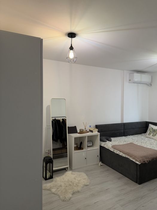 Garsoniera 40 mp strada Solstitiului Popesti Leordeni metrou Dimitrie